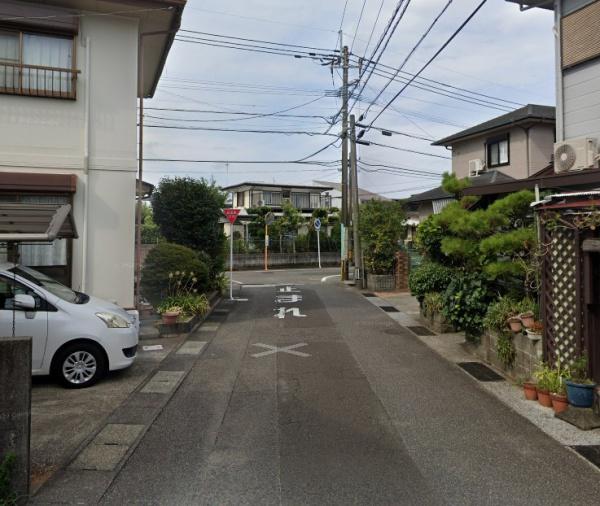 　前面道路含む現地写真　
