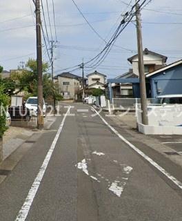 　前面道路含む現地写真　