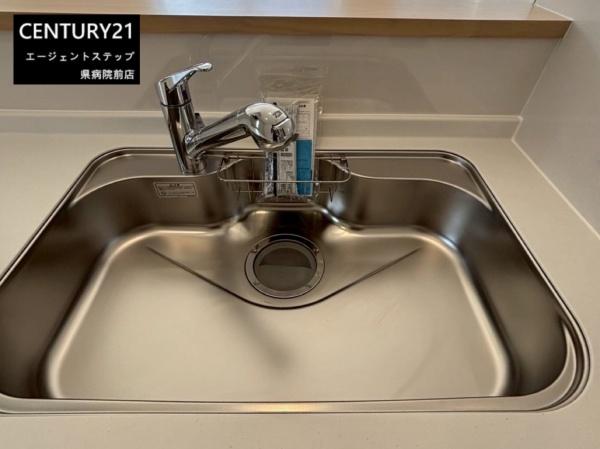 　キッチン　キッチンのシンクが清潔です