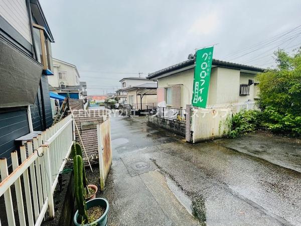 　前面道路含む現地写真　前面道路含む現地写真です