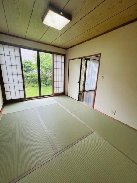 　和室　和室の心地良さが際立ちます