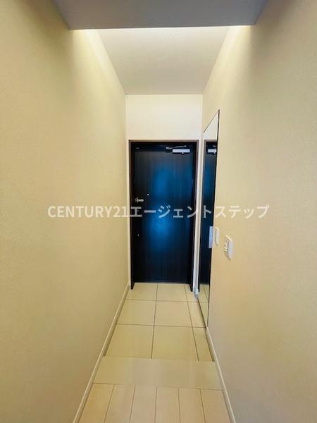 サンパーク南宮崎駅前Ⅱレジデンス　玄関　玄関は開放感があります