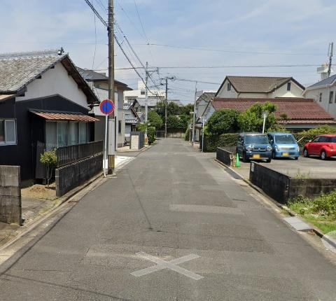 　前面道路含む現地写真　