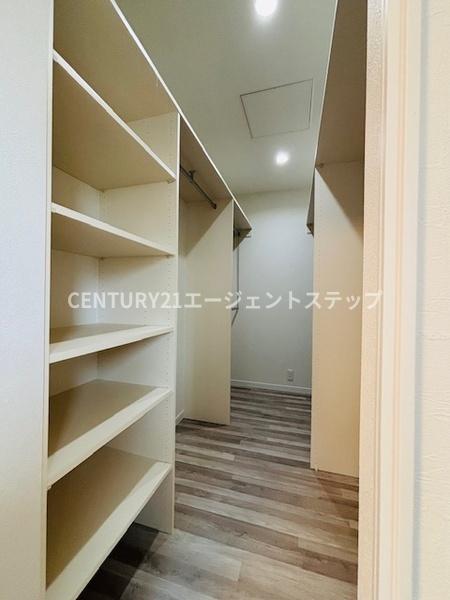 　その他　ウォークインクローゼットが魅力です