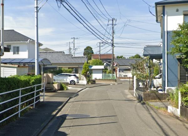 　前面道路含む現地写真　