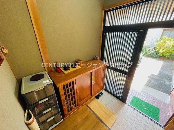 　玄関　玄関の和テイストが魅力的です