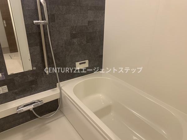 　バス　