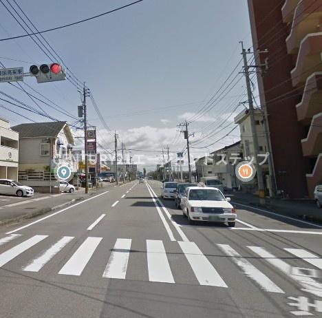 　前面道路含む現地写真　