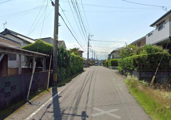 　前面道路含む現地写真　