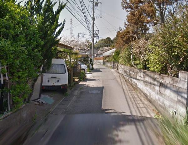 　前面道路含む現地写真　