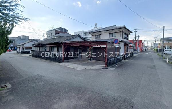 　前面道路含む現地写真　