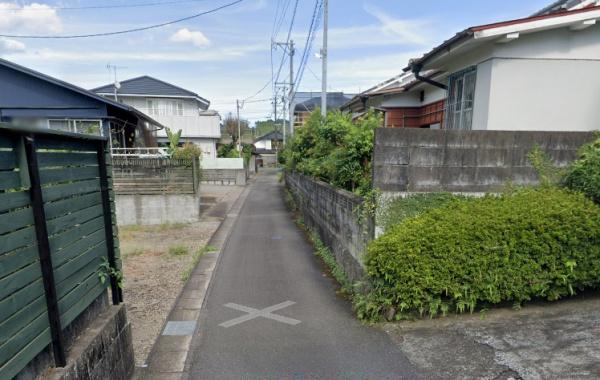 　前面道路含む現地写真　