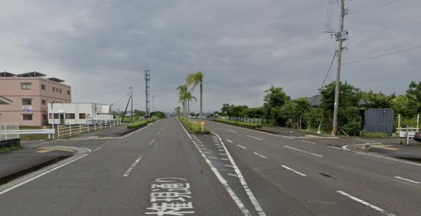 　前面道路含む現地写真　