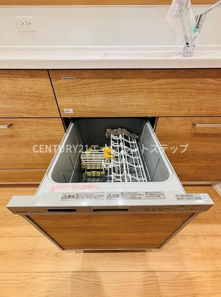 　キッチン　キッチンに食洗機が設置済みです