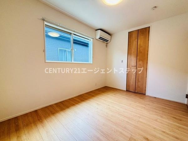 　洋室　洋室の明るさが魅力です