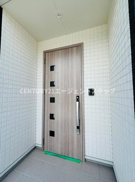 　玄関　玄関の落ち着いた雰囲気が印象的です