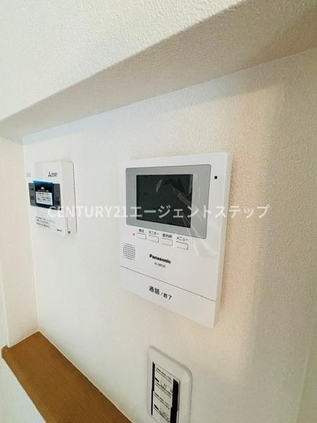 　その他　モニター付きインターホンです