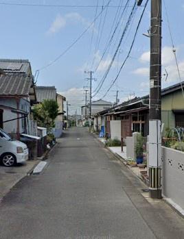 　前面道路含む現地写真　