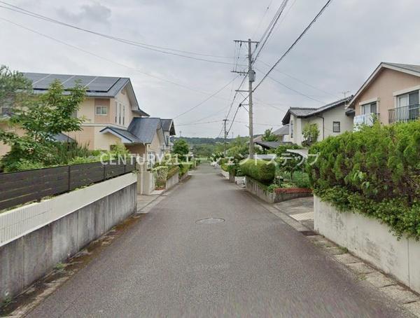 　前面道路含む現地写真　