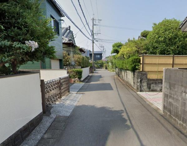 　前面道路含む現地写真　