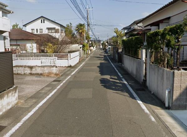 　前面道路含む現地写真　