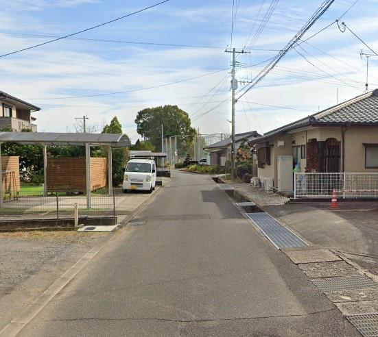 　前面道路含む現地写真　