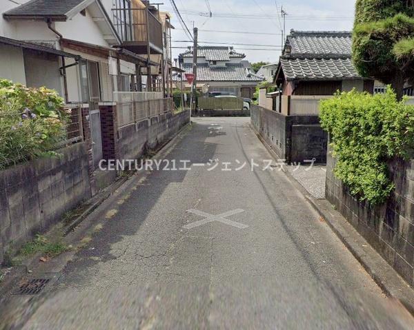 　前面道路含む現地写真　