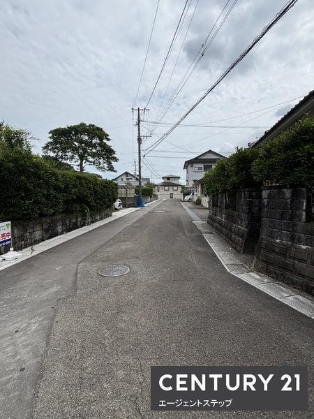 　前面道路含む現地写真　前面道路含む現地写真が魅力です
