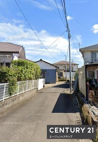 　前面道路含む現地写真　前面道路含む現地写真です