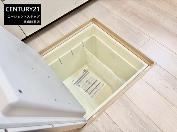 　その他　床下収納