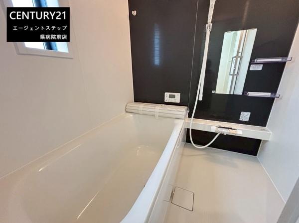 　バス　モダンなバス空間です