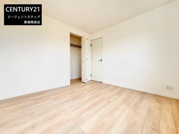 　洋室　シンプルな洋室が魅力です