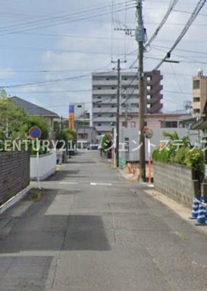 　前面道路含む現地写真　