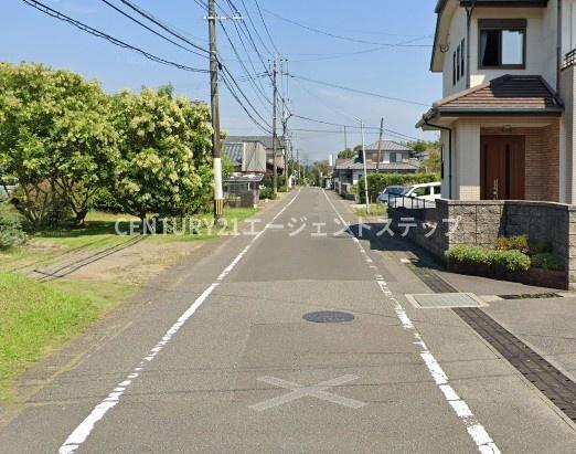 　前面道路含む現地写真　