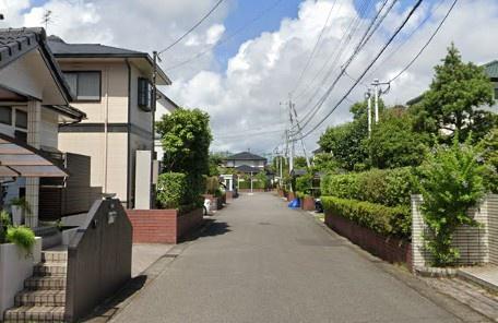 　前面道路含む現地写真　