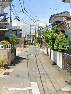 　前面道路含む現地写真　前面道路は落ち着いた環境です