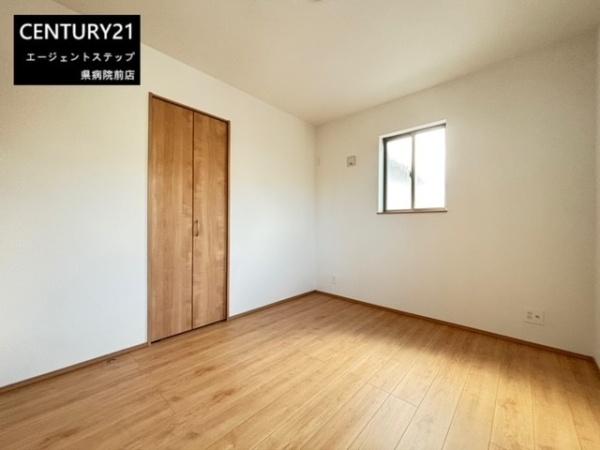 　子供部屋　収納付きの子供部屋です