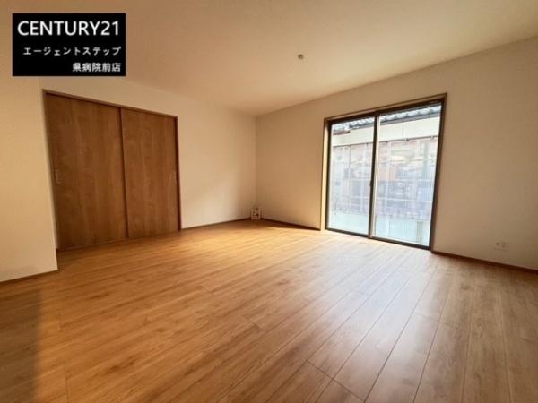 　洋室　洋室のゆとりある広さです