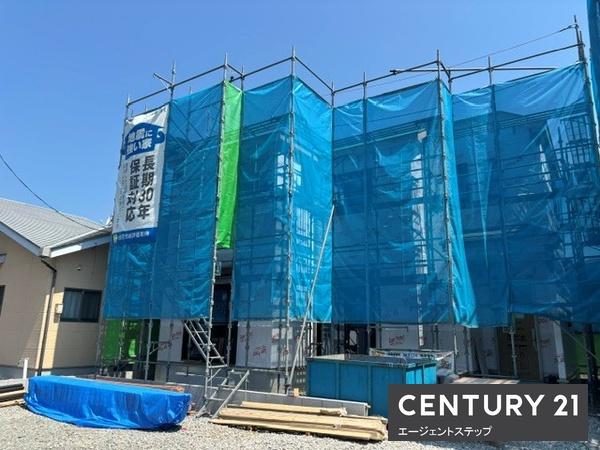 　その他現地　外観建築中