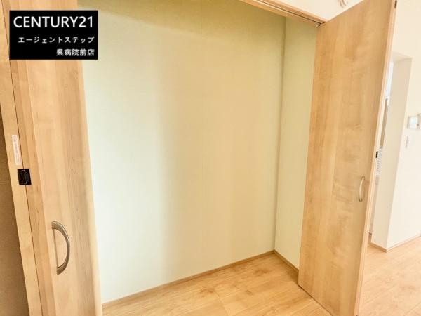 　収納　収納スペースが広めです
