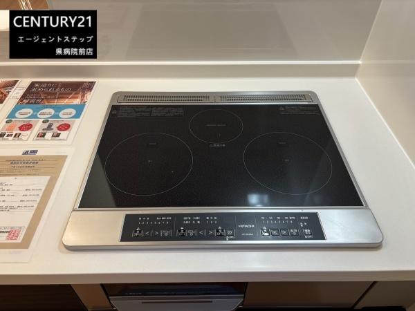 　キッチン　操作しやすいキッチンです