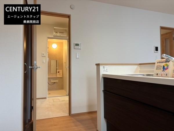 　キッチン　機能的なキッチンが印象的です