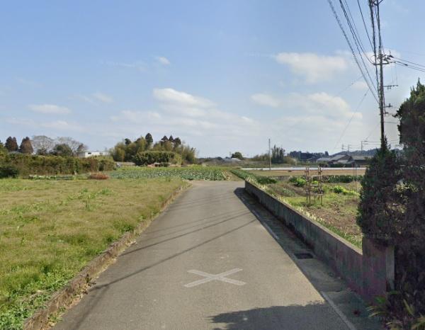 　前面道路含む現地写真　前面道路含む現地写真です