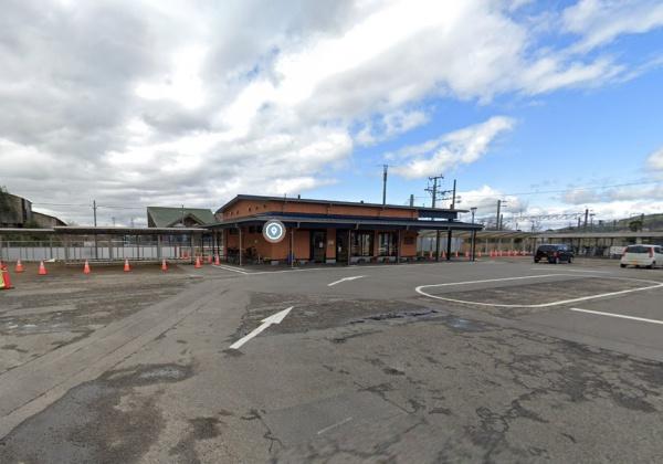 　山之口駅(JR九州 日豊本線)（駅）／714m　