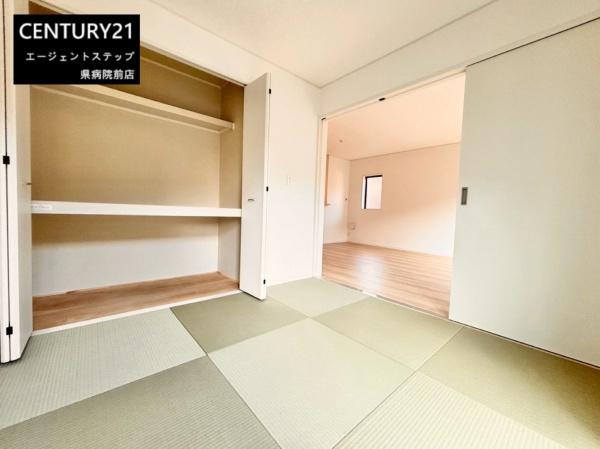 　和室　和室ならではの落ち着いた空間です