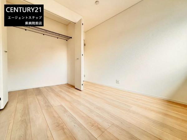 　洋室　明るい洋室が魅力です