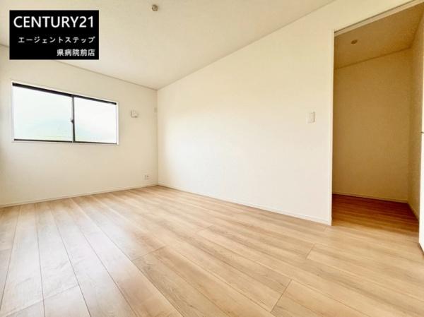 　寝室　寝室のゆったり空間です