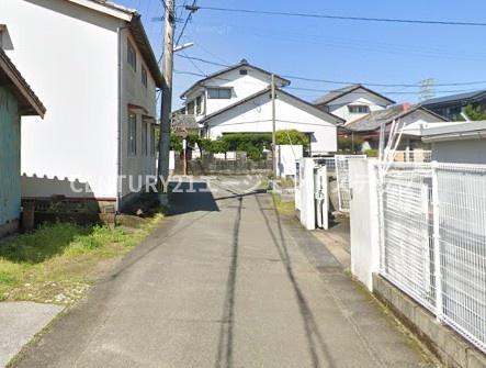 　前面道路含む現地写真　前面道路含む現地写真です