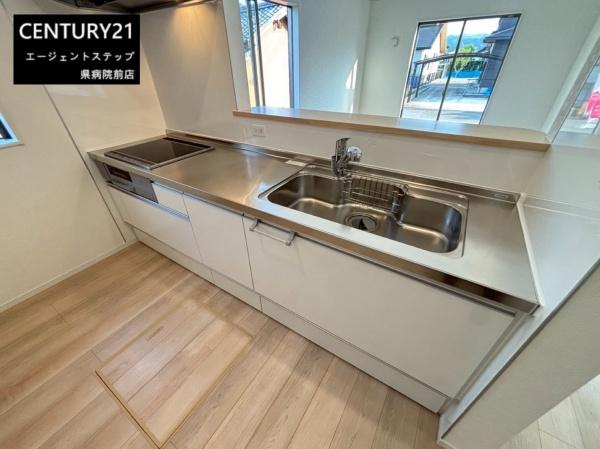 　キッチン　明るく使いやすいキッチンです