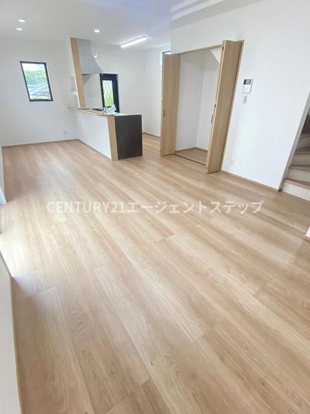 　リビング　リビングはゆとりある空間です